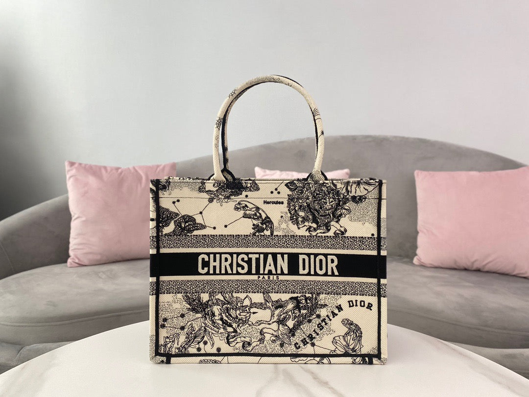 Top Quality MeTop Qualityum Book Tote White Multicolor , For Women, Womens Handbags 14in/36cm CD M1296ZRHZ_M941