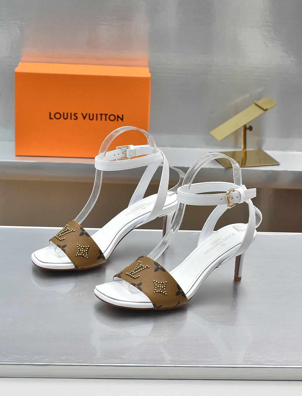 New 1:1 rep LUV High Heel Shoes 004