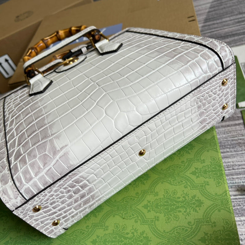 Top Quality -  Bags - 1498