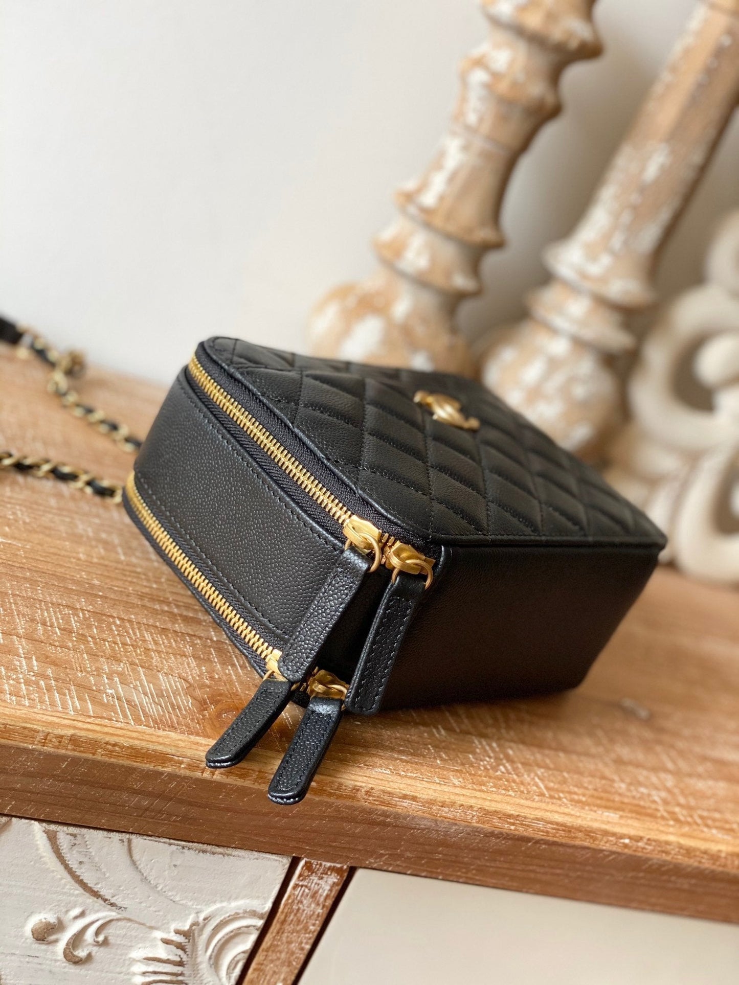 CHL Small Vanity Case Gold Hardware Black For Women, Women’s Handbags, Shoulder Bags 5.9in/15cm AS3228 B08008 94305