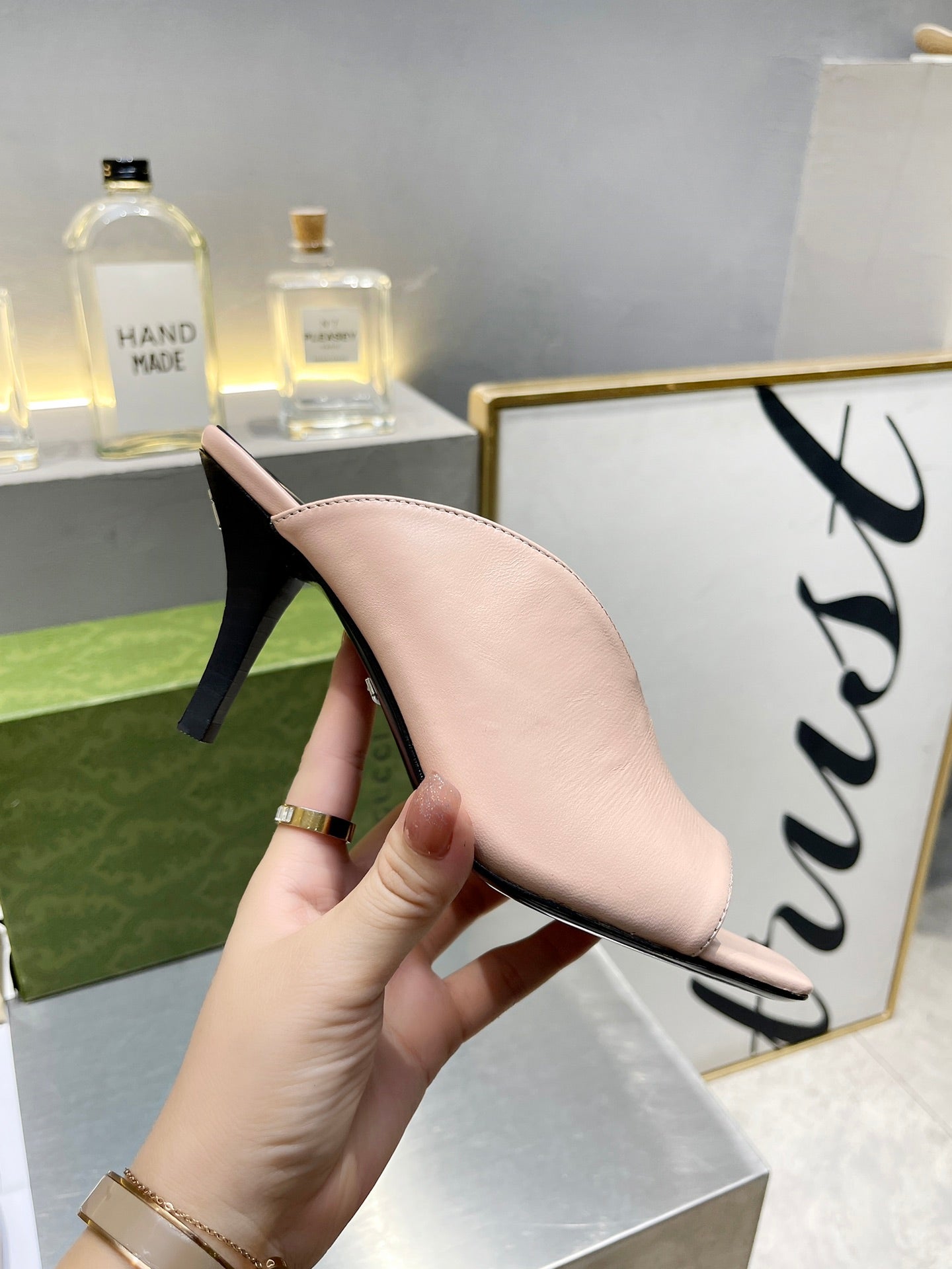 New 1:1 rep GCI HIGH HEELS 040