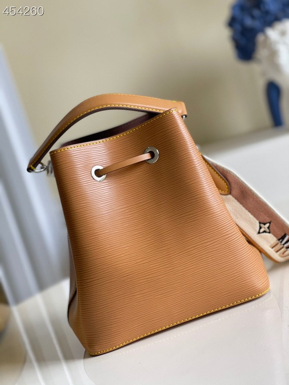 Top Quality NeoNoe BB Bucket Bag Honey Gold For Women,  Shoulder And Crossbody Bags 7.9in/20cm Top Quality M57706