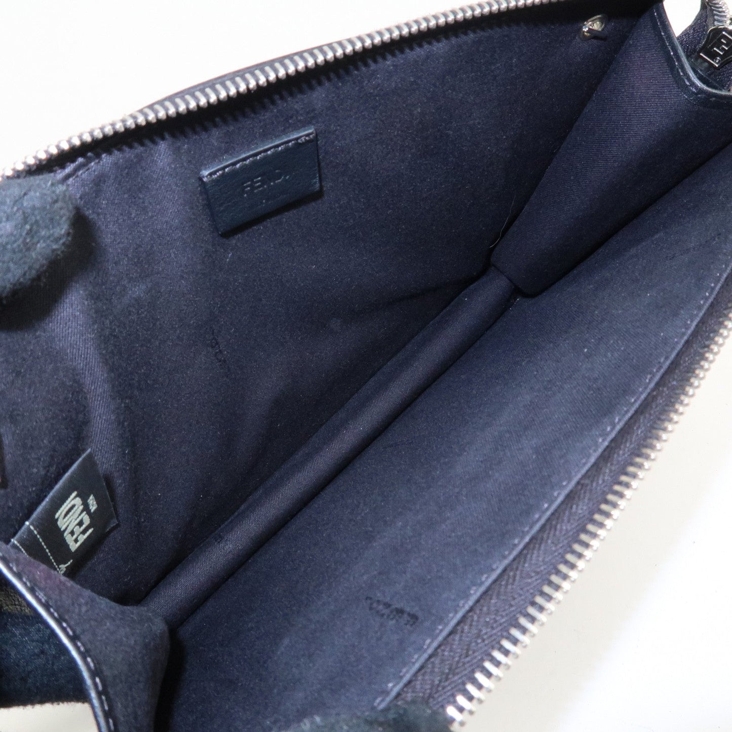 FENDI Leather Toujours Multi-Studs Shoulder Bag Black 8M0369  d