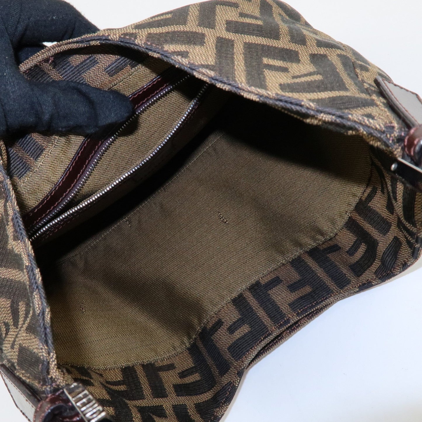 FENDI Zucca Canvas Leather Shoulder Bag Brown Black 26569  d