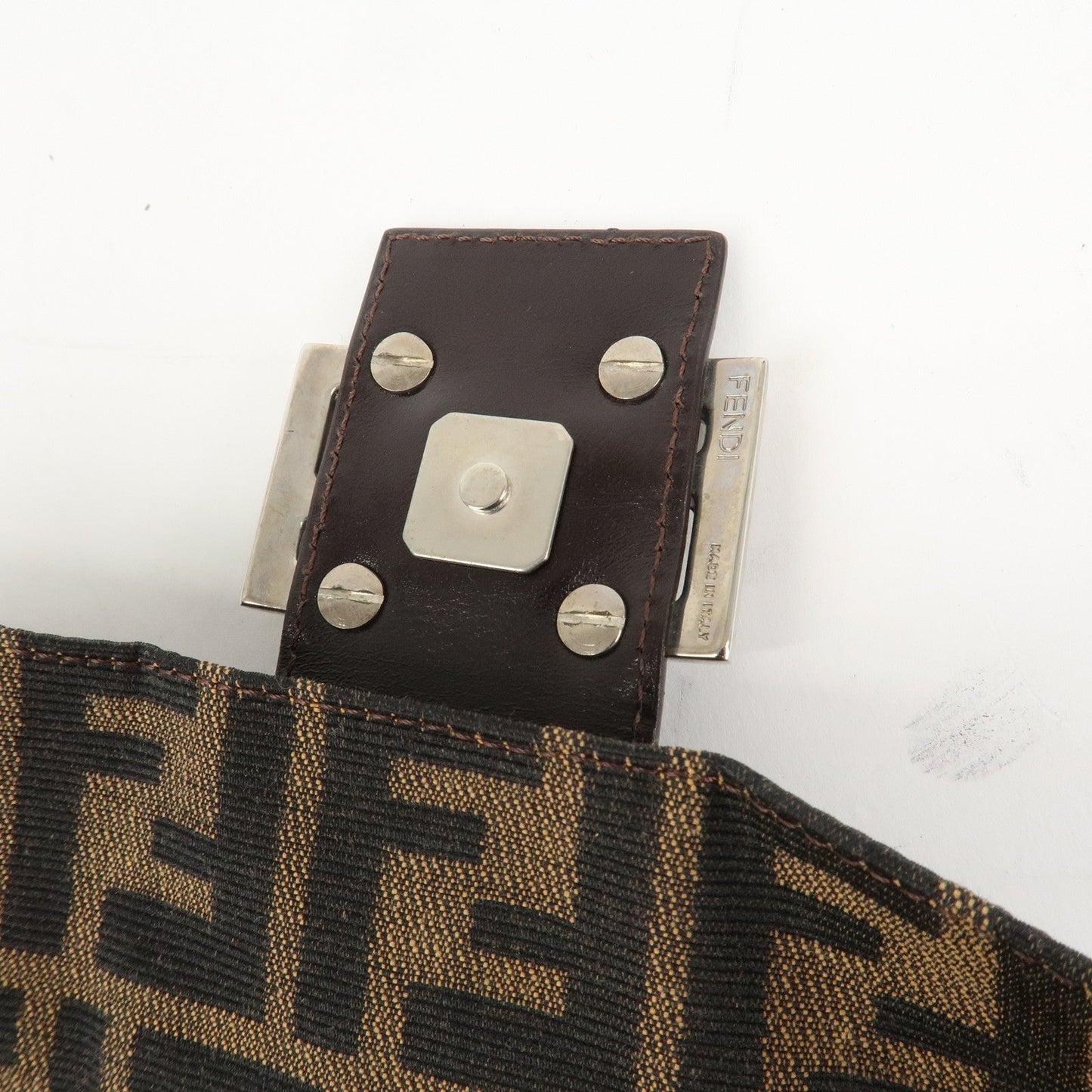 FENDI Mamma Baguette Zucca Canvas Shoulder Bag Brown Black 26424  d