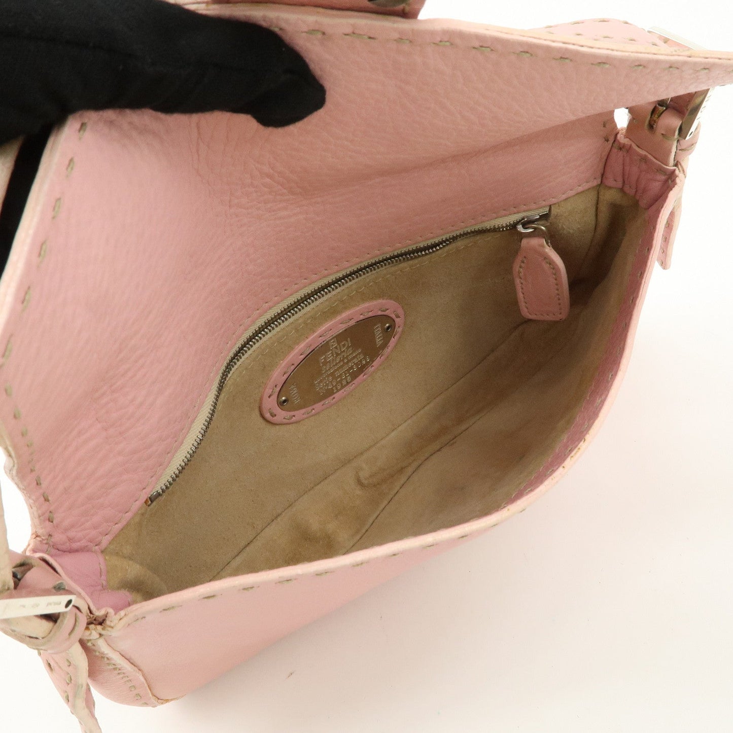 FENDI Selleria Mamma Baguette Leather Shoulder Bag Pink 8BR101  d