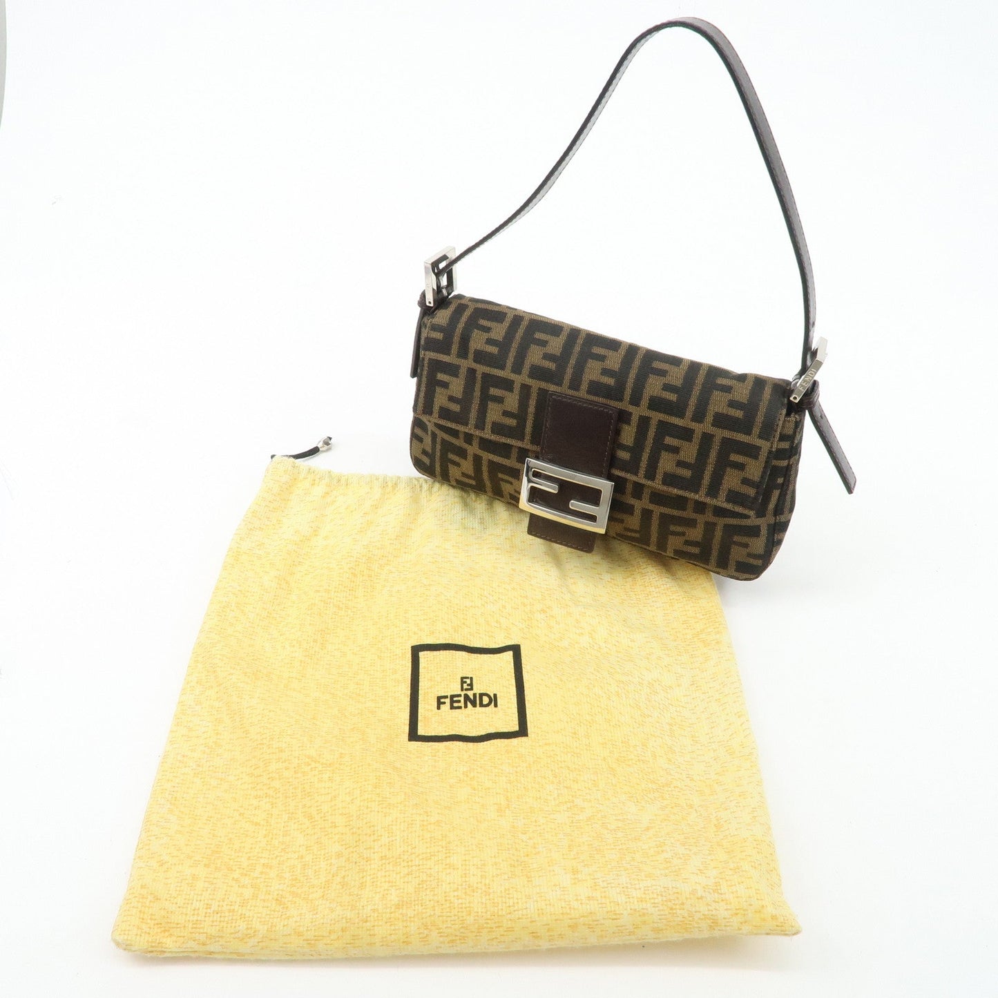 FENDI Mamma Baguette Zucca Canvas Leather Shoulder Bag 26424  d