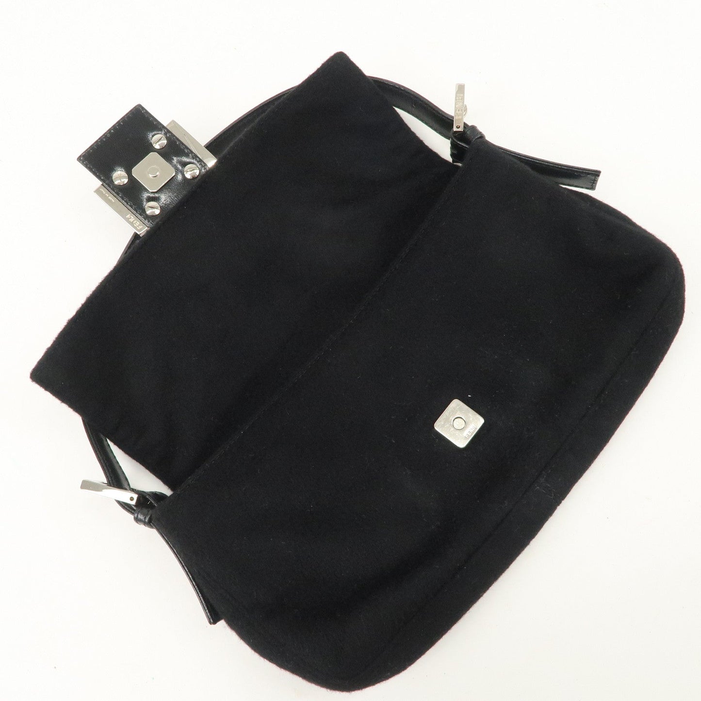 FENDI Mamma Baguette Cashmere Leather Shoulder Bag  Black 26424  d