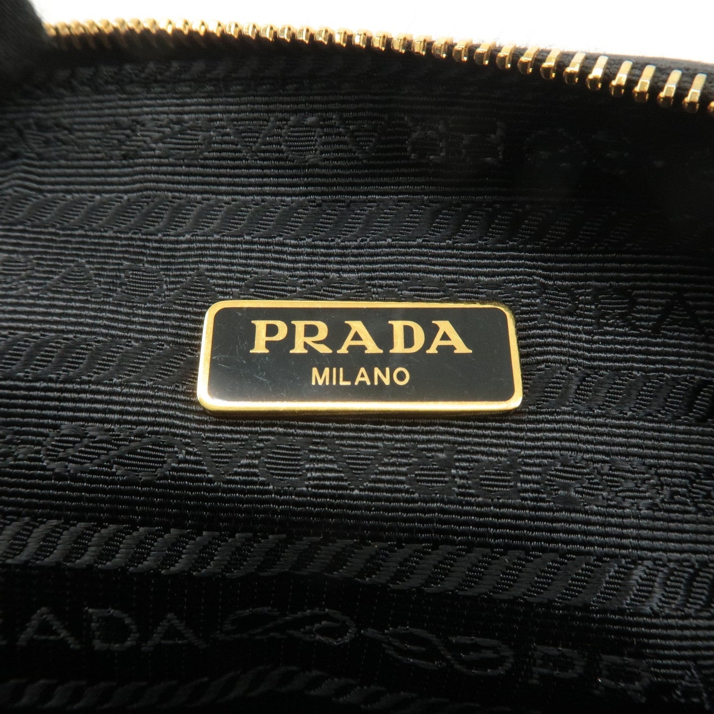 PRADA Logo Leather Pouch Cosmetic Pouch Black  d