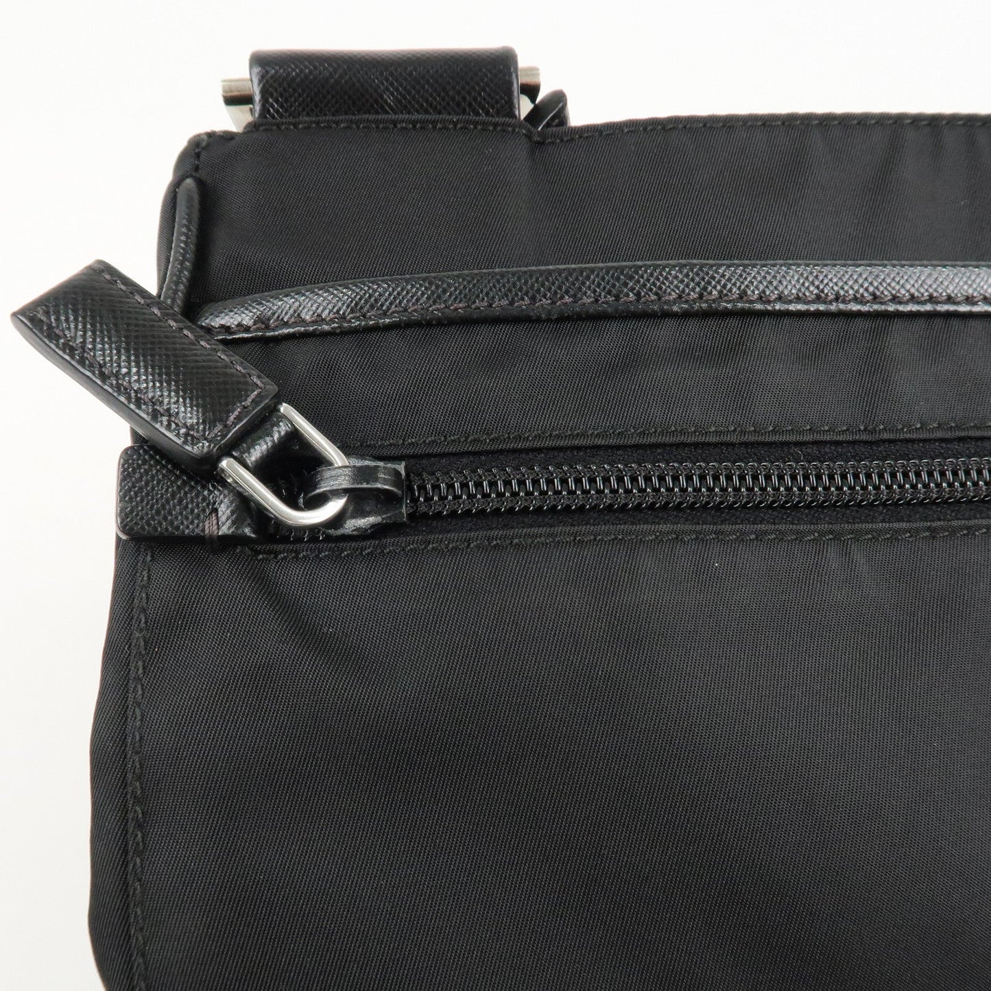 PRADA Logo Nylon Leather Shoulder Bag Crossbody Bag Black  d
