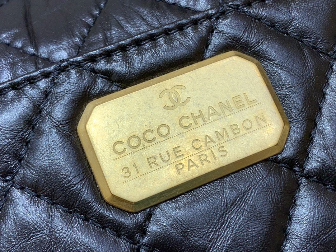 CHL Co Co Shoulder Bag Gold Chain Black 9.8in/25cm