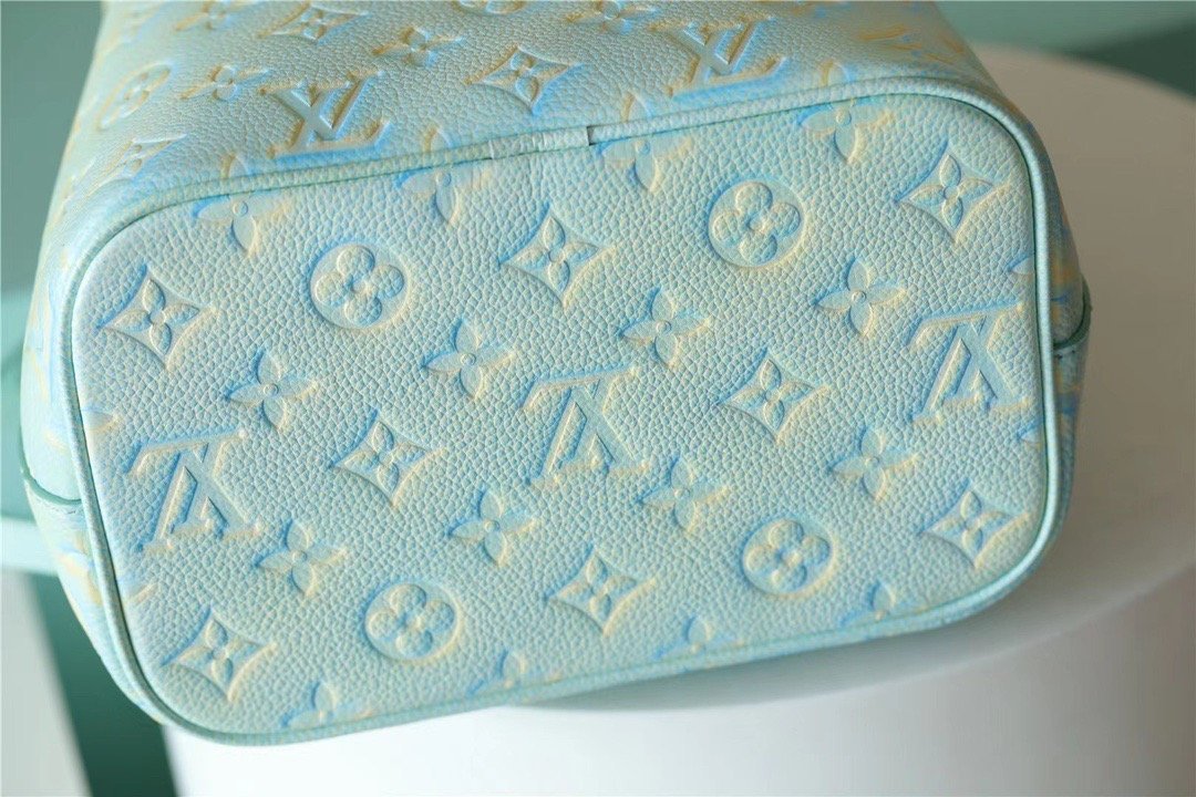 Top Quality NeoNoe BB Monogram Empreinte Mint For Women,  Shoulder And Crossbody Bags 7.9in/20cm Top Quality