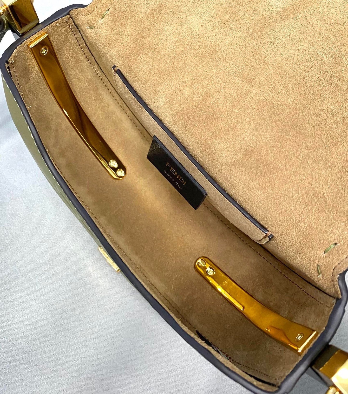 EN - New 1:1 rep  Bags FEI 060