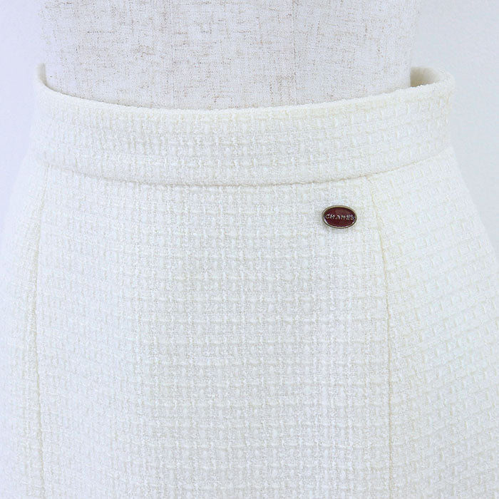 Chanel P38607 Tweed Wool Silk Skirt