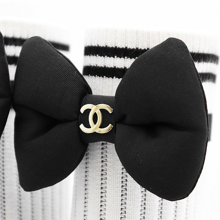 Chanel G45410 Knit Leather Loafers