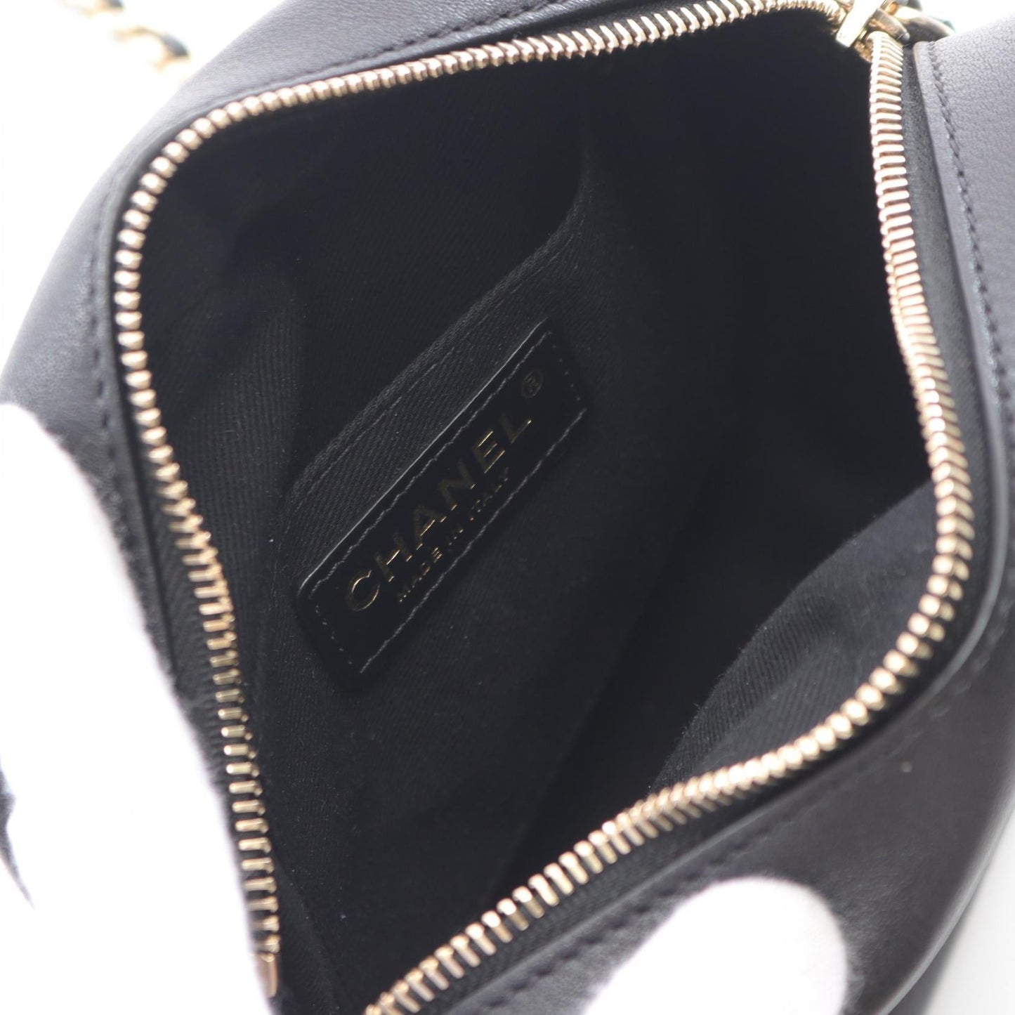 Chanel Matelasse Leather Shoulder Bag