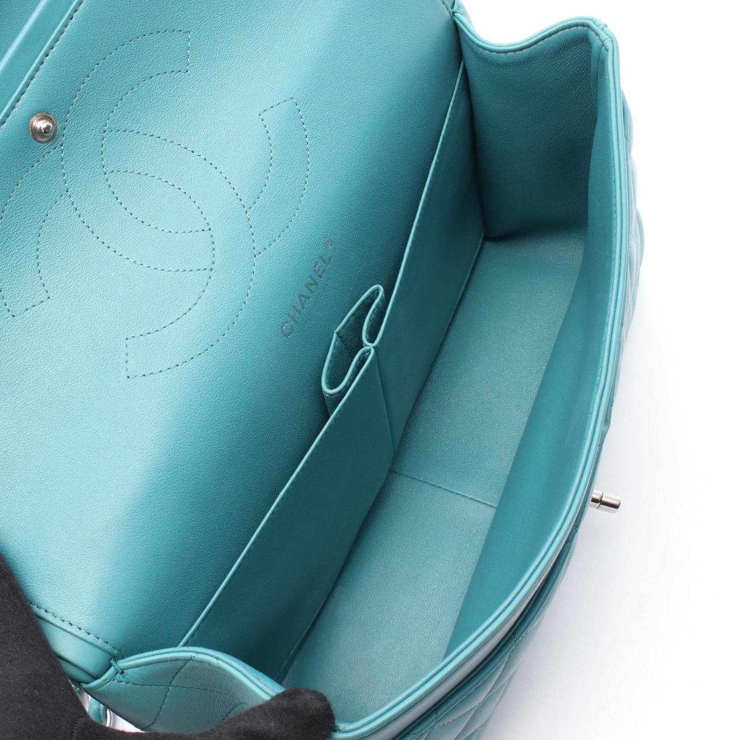 Chanel Classic Flap Leather Shoulder Bag