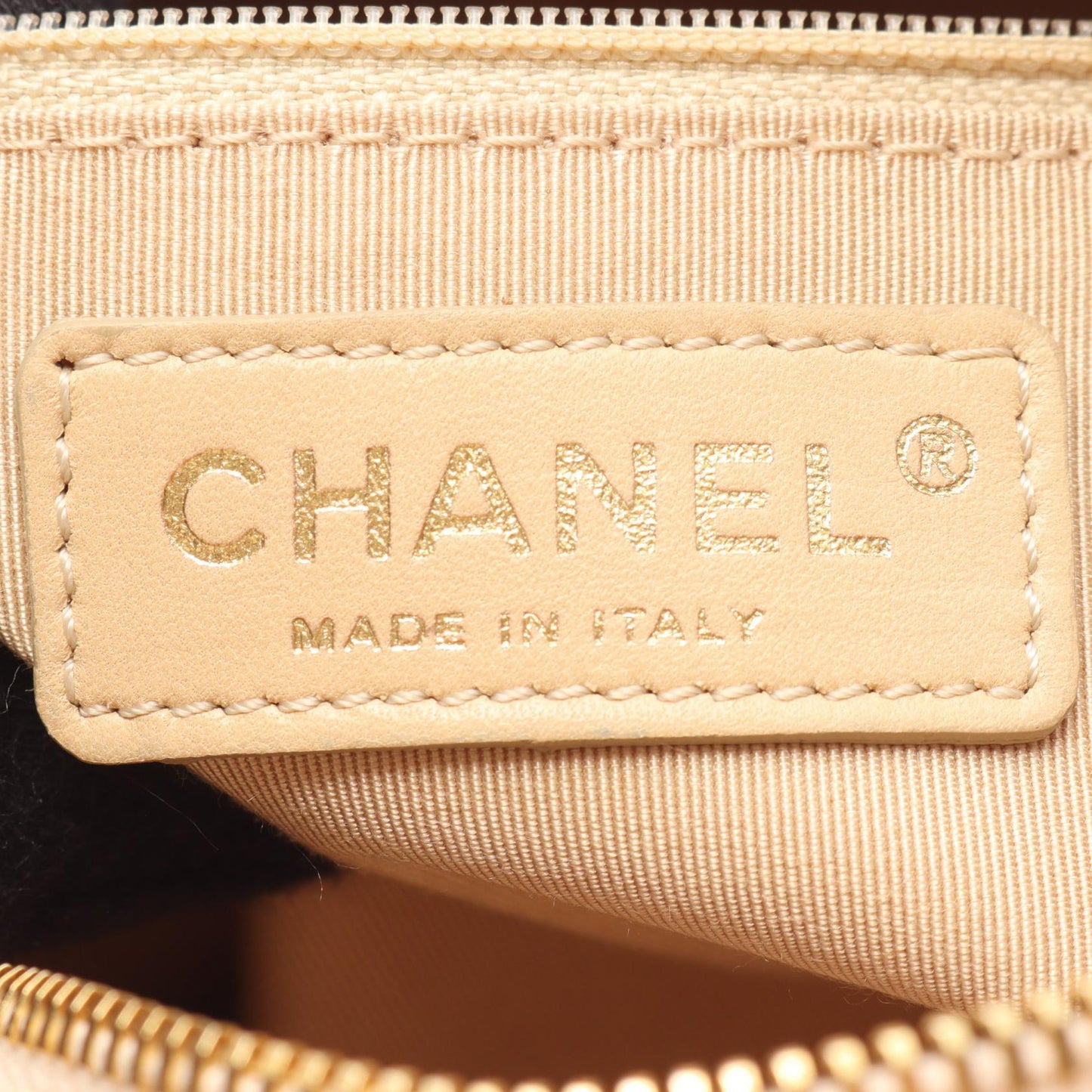 Chanel Matelasse Calf Shoulder Bag