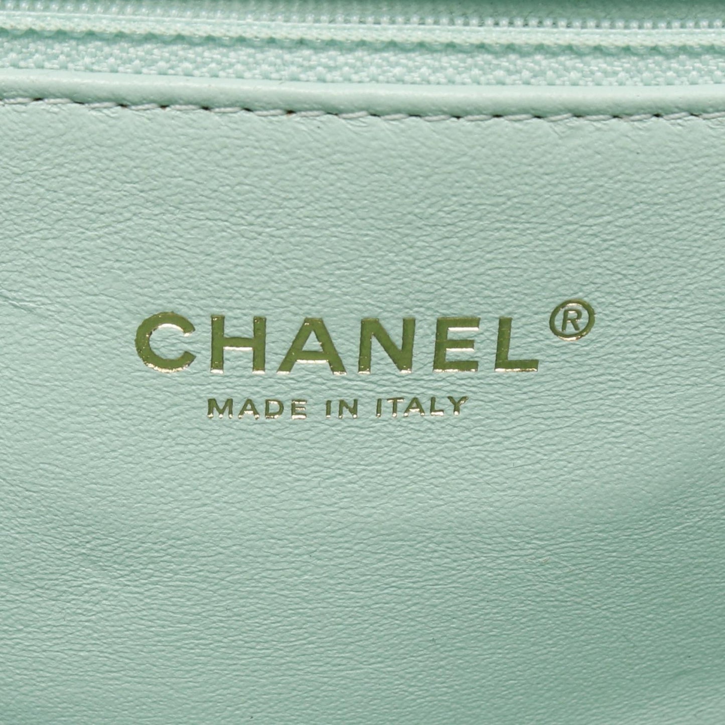 Chanel CC Filigree Caviar Skin Shoulder Bag