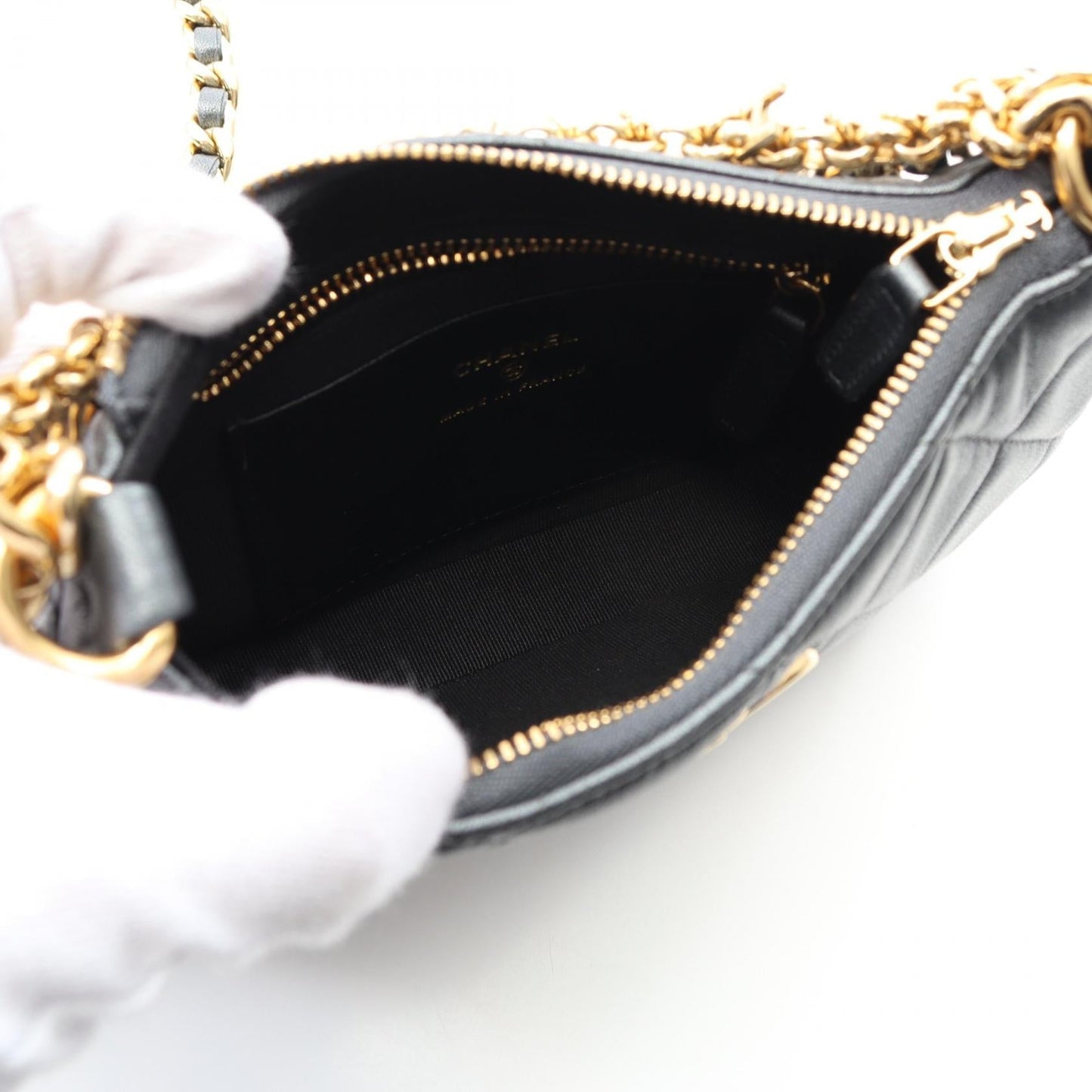 Chanel Matelasse Leather Shoulder Bag