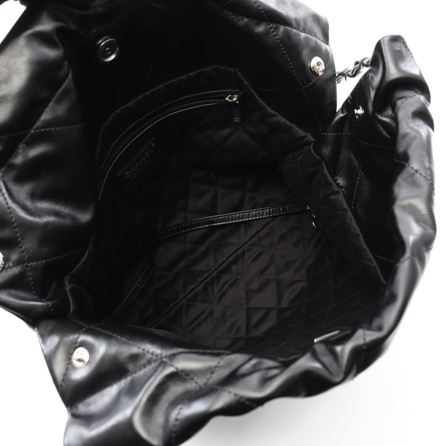 Chanel 22 Small Leather Shoulder Bag