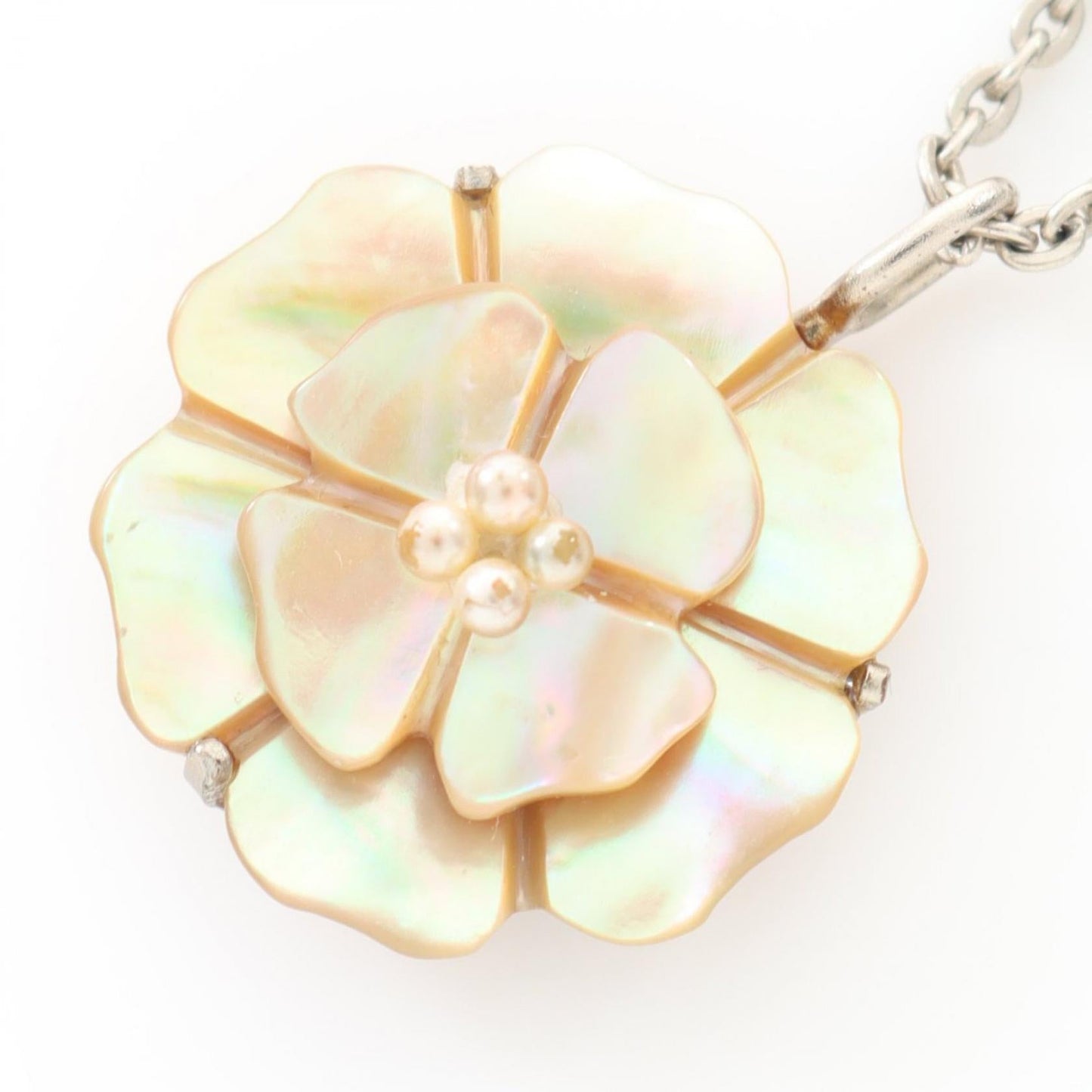 Chanel Camelia Necklace Shell Necklace