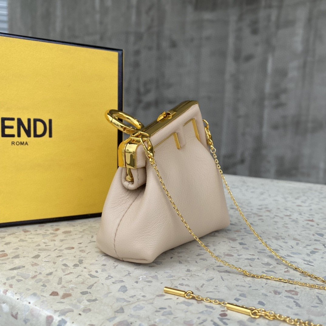 Top QualityTop Quality Nano Top QualityTop Qualityrst Charm Beige Bag For Woman 10cm/4in