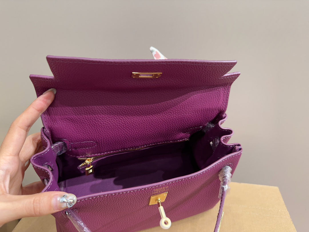 EN - New 1:1 rep  Bags HM 130