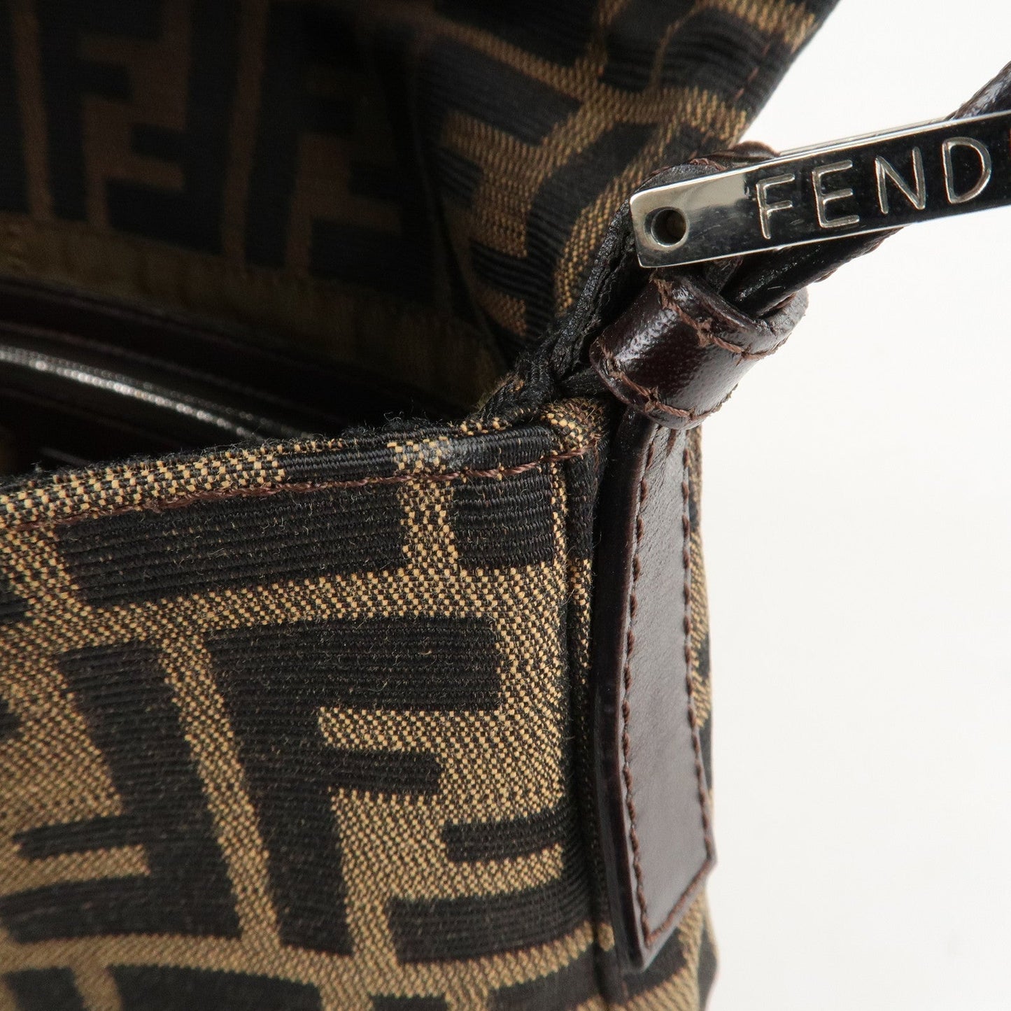 FENDI Mamma Baguette Zucca Canvas Shoulder Bag Brown Black 26424  d