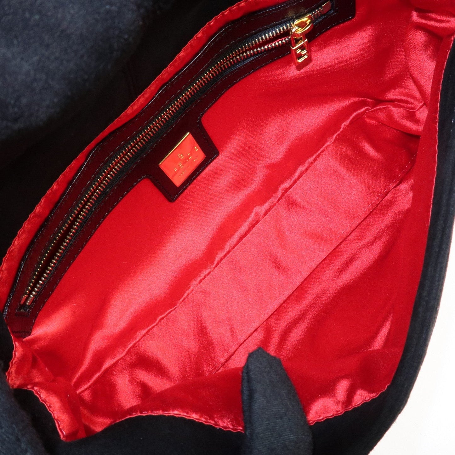 FENDI Mamma Baguette Suede Leather Shoulder Bag Black 26424  d