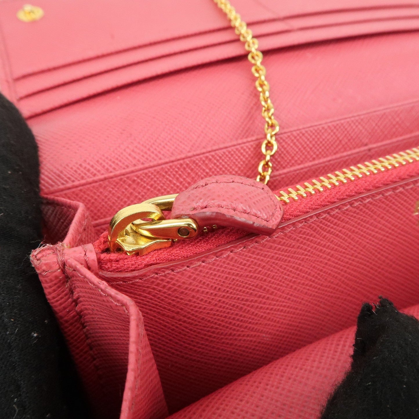 PRADA Saffiano Leather Bi Fold Long Wallet Pink 1MH132  d