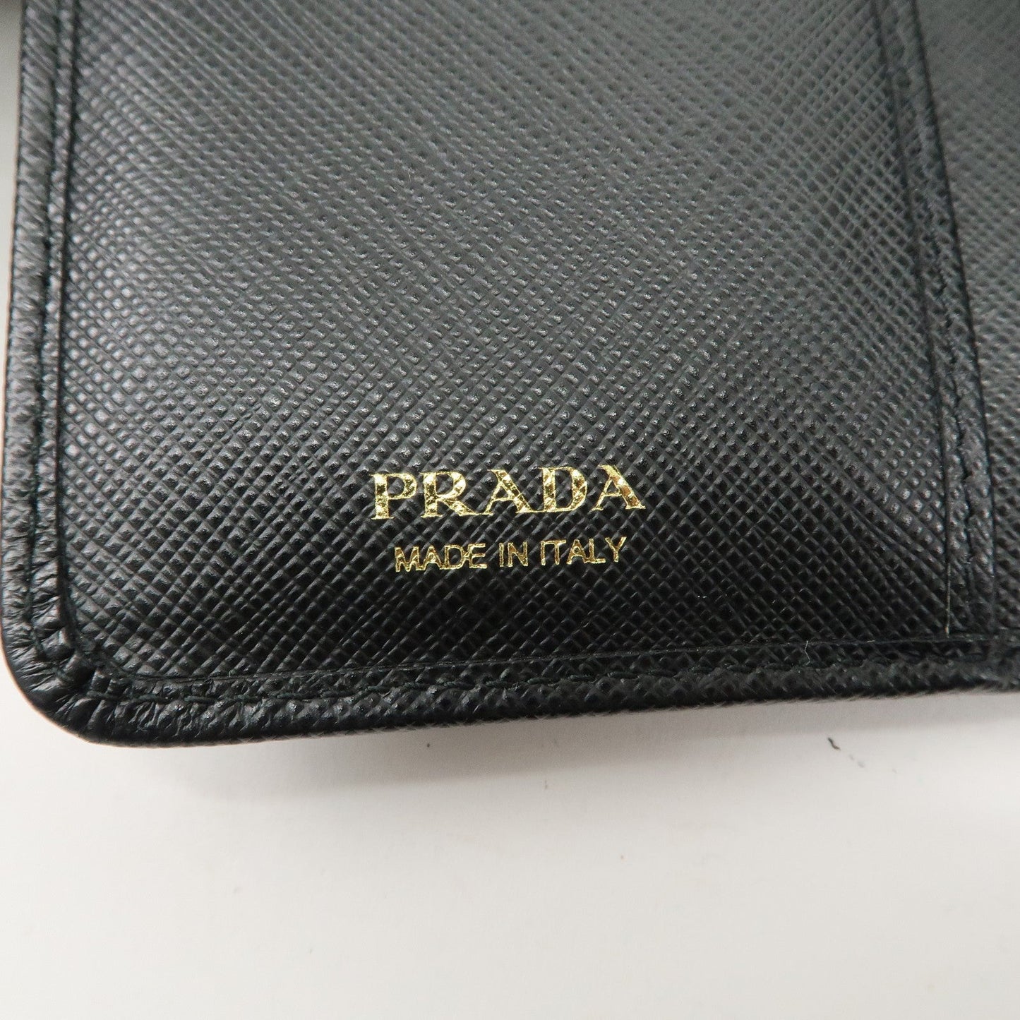 PRADA Saffiano Leather Bi-Fold Wallet Purse Black 1ML225  d