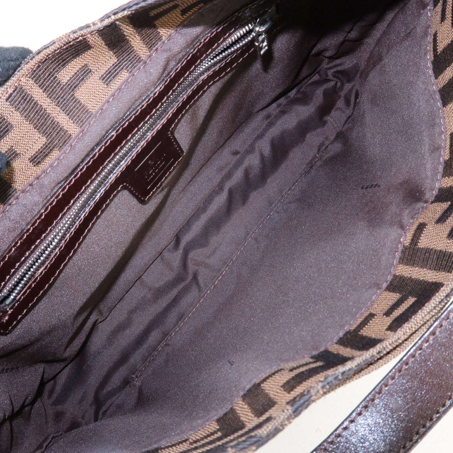 FENDI Zucca Canvas Leather Shoulder Bag Brown 26569  d