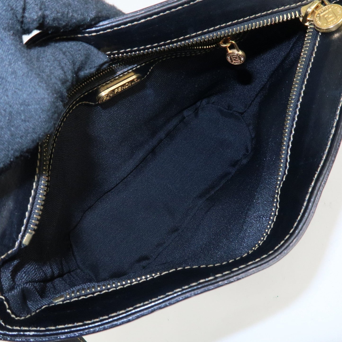 FENDI Pequin PVC Leather Shoulder Bag Black Brown 11644  d
