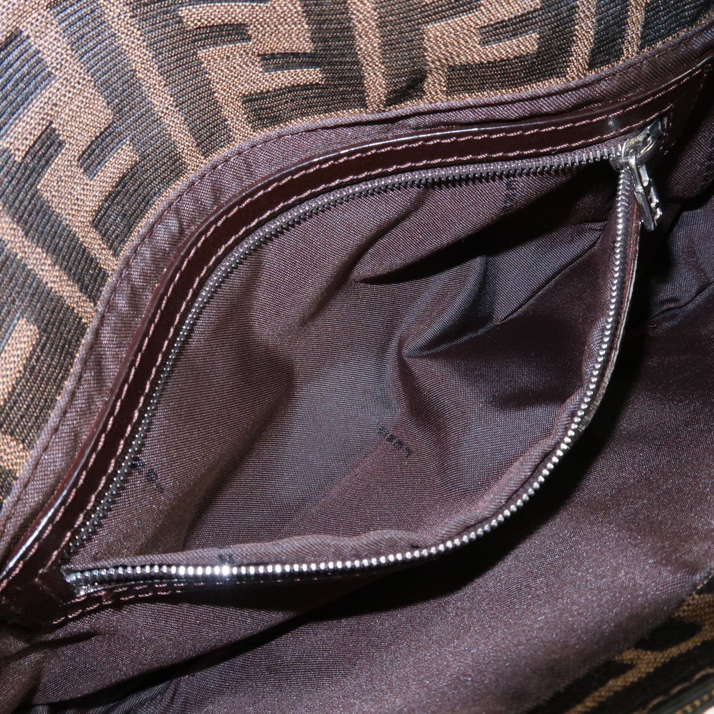 FENDI Mamma Baguette Zucca Canvas Shoulder Bag Brown Black 26424  d