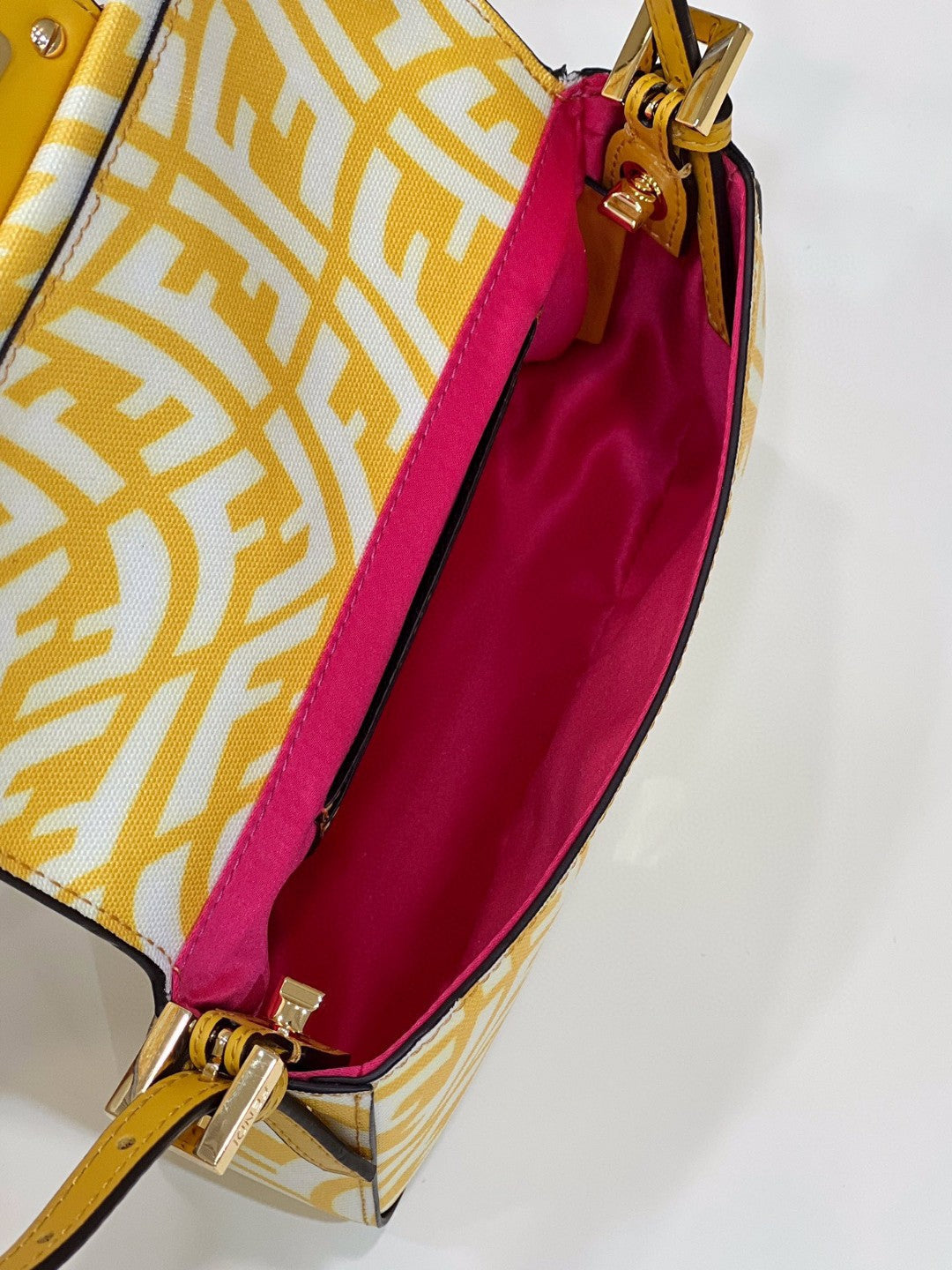Top QualityTop Quality Mini Baguatte 1997 Yellow Glazed Bag For Woman 19.5cm/7.5in