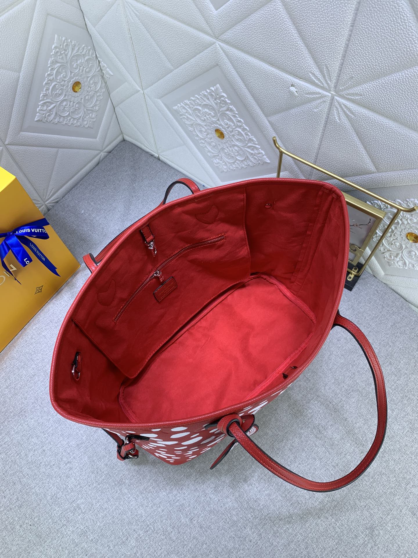 EN - New 1:1 rep Bag LUV 652