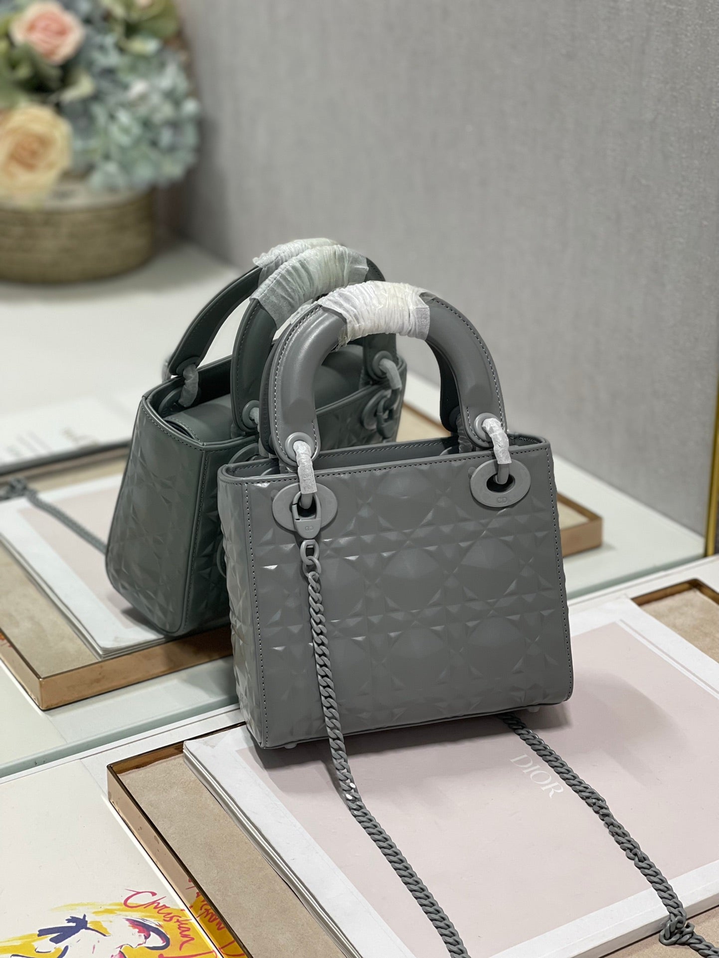 Top Quality Mini Lady Bag, Dark Grey, For Women Womens Handbags, Crossbody Bags, 17cm CD