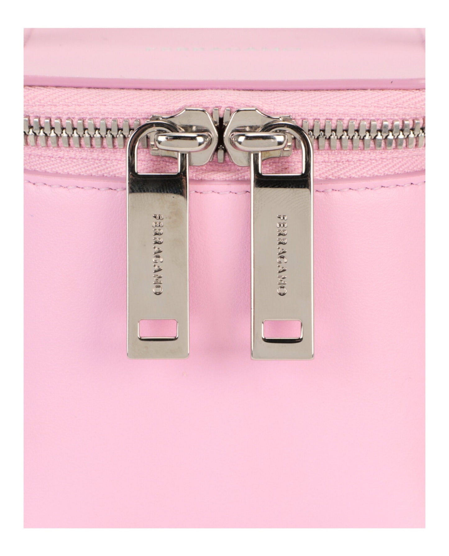 Ferragamo Womens Micro Zip-Around Shoulder Bag