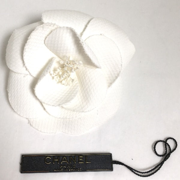 CHANEL Brooch Other white corsage Camelia flour Women  d