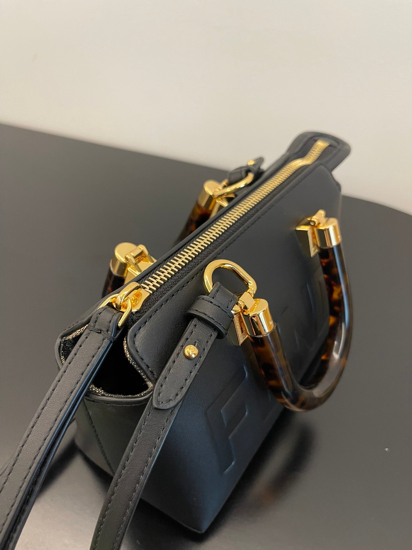 Top QualityTop Quality By The Way Black Mini Bag For Woman 17cm/6.5in
