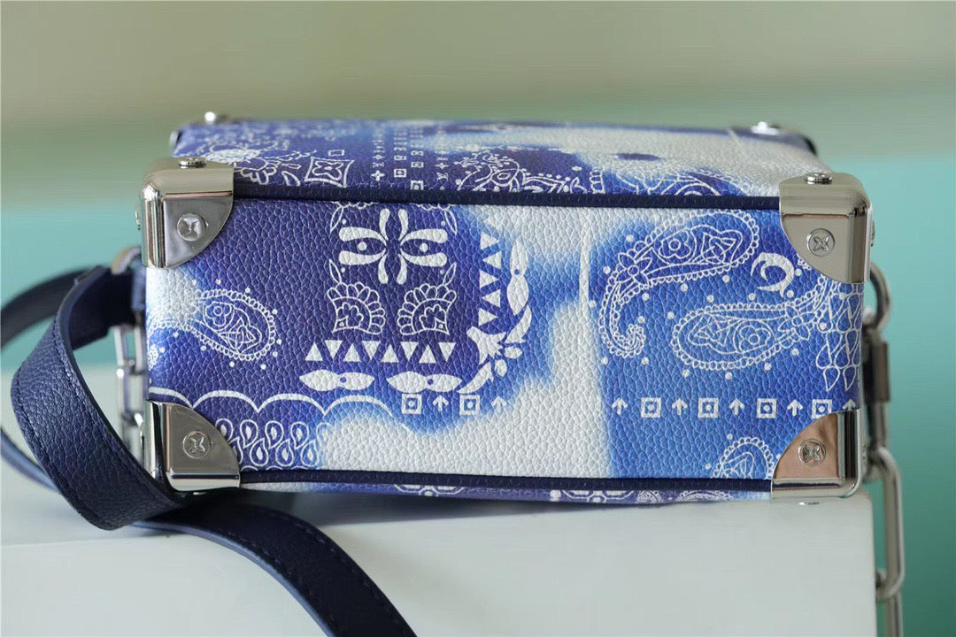 Top Quality Mini Soft Trunk Monogram Bandana Blue For Men, Bags, Shoulder And Crossbody Bags 7.3in/18.5cm Top Quality M20557