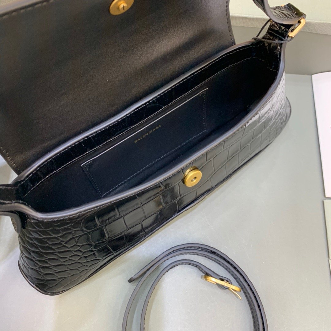 Top Quality XX Small Flap Bag Box Black, For Women,  Bags 10.6in/27cm 6956452108X1000