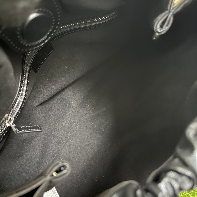Top Quality -  Bags - 553