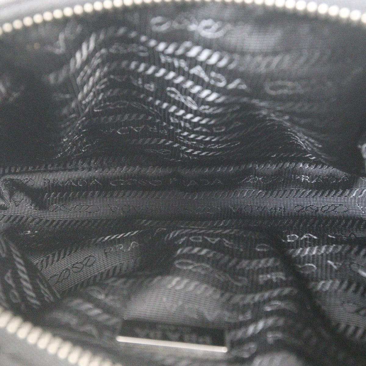 Prada Re-Edition 2005 Tessuto Mini Bag