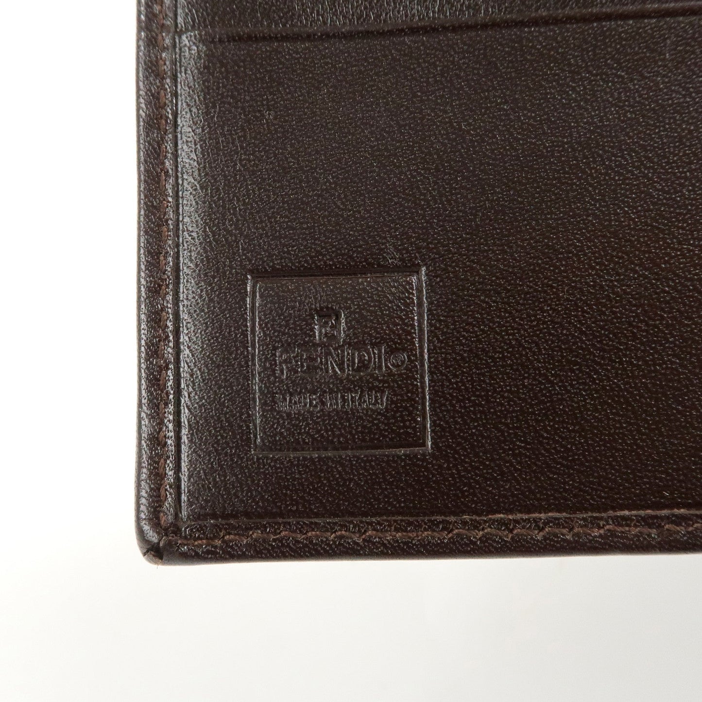 FENDI Zucca Canvas Leather Bifold Wallet Brown Black 31011  d
