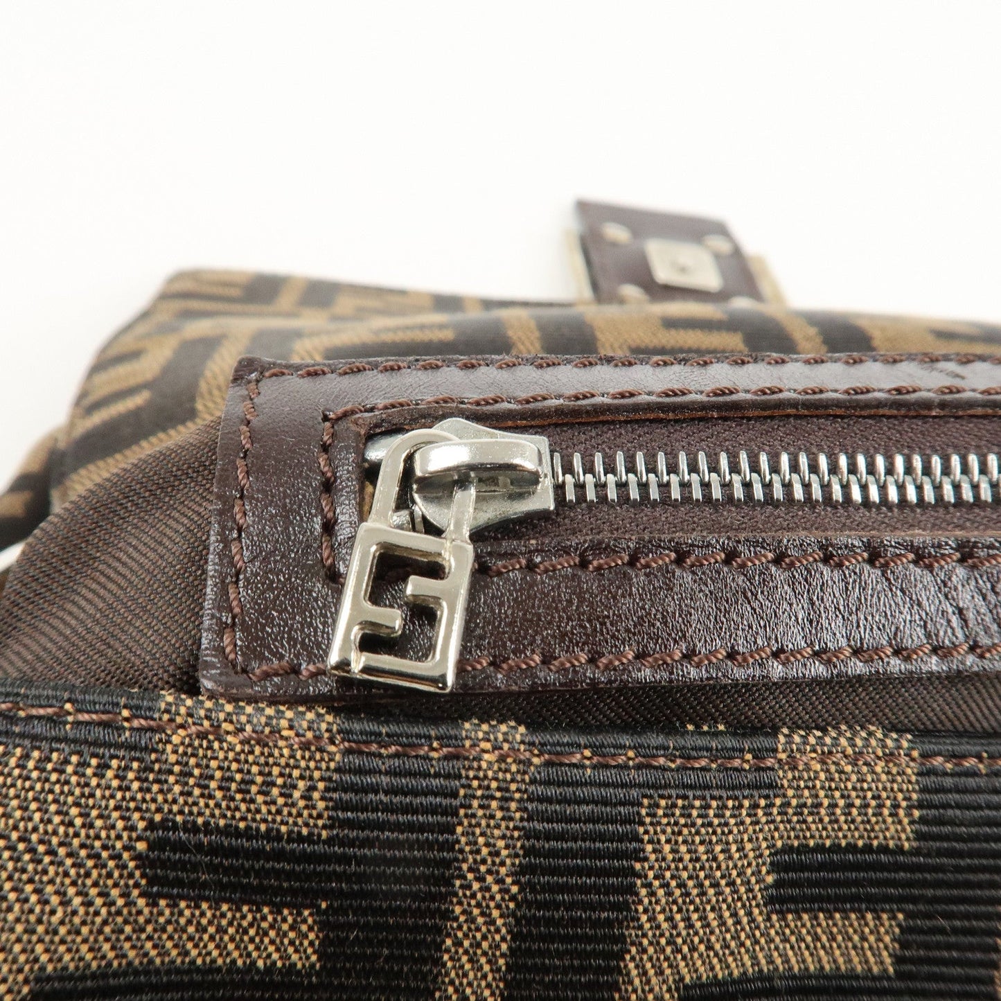FENDI Mamma Baguette Zucca Canvas Shoulder Bag Brown Black 26325  d