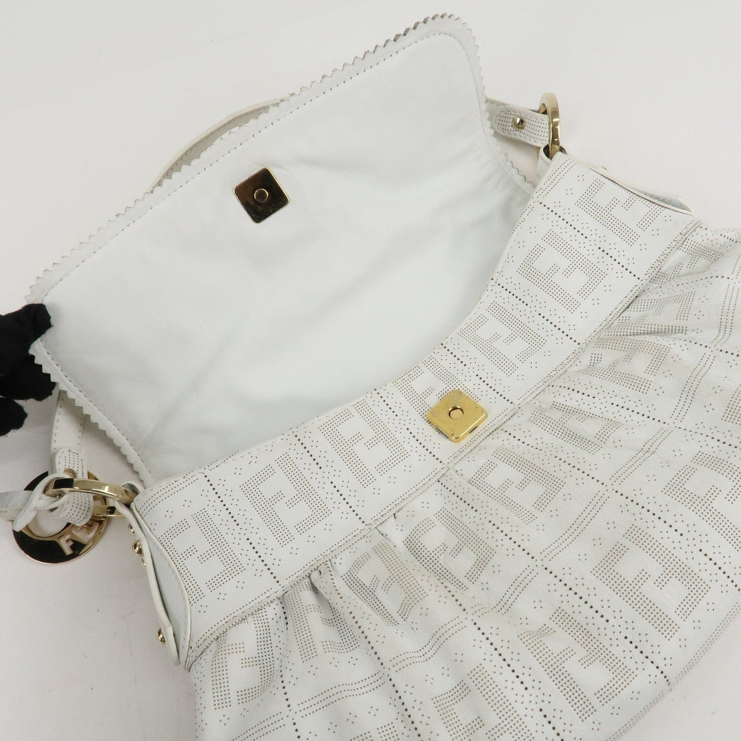 FENDI Zucca Leather Shoulder Bag Hand Bag White 8BR445  d