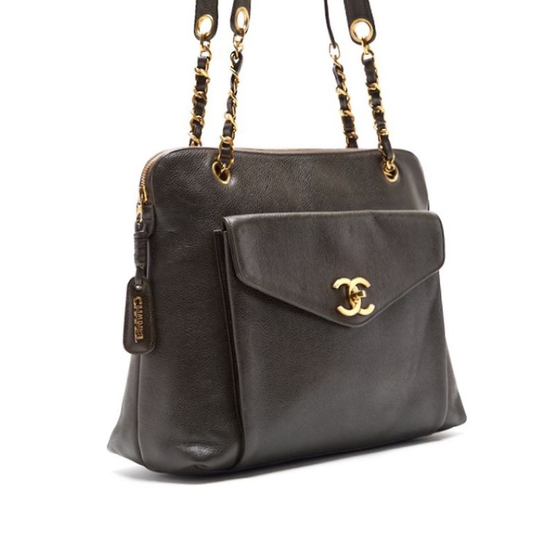 CHANEL / CHANEL OUTSIDE FLAP Double Chain Shoulder Caviar S Karki   Shoulder Bag  Shoulder Bag Hybrid ? Ship? Netherlands Online