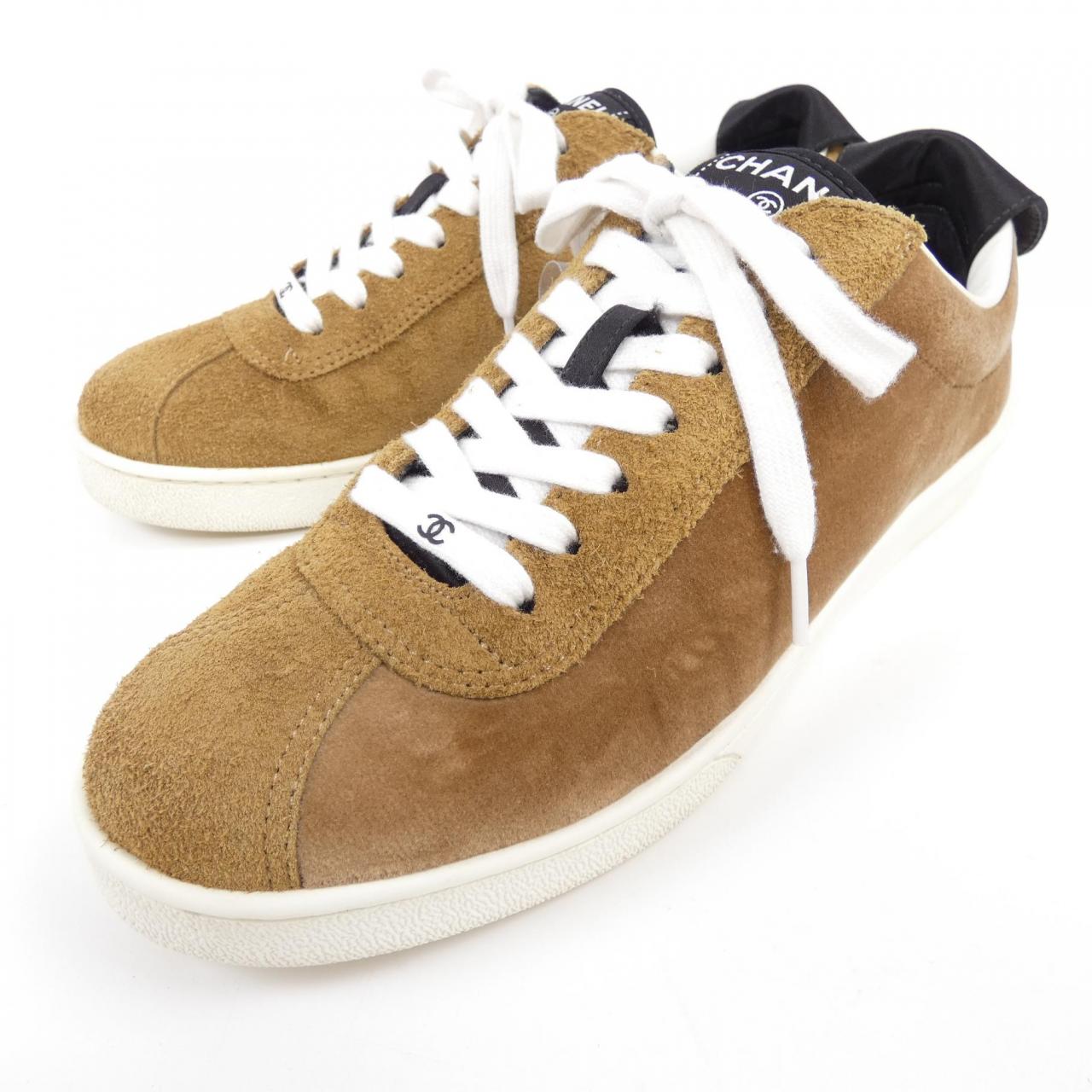 Chanel P38041Y55296 Suede Calfskin & Velvet Sneakers